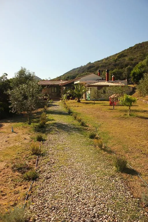 Fighezia Villa Fluminimaggiore